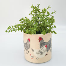 Load image into Gallery viewer, CHICKENS PLANTER BLACK & WHITE 12CM