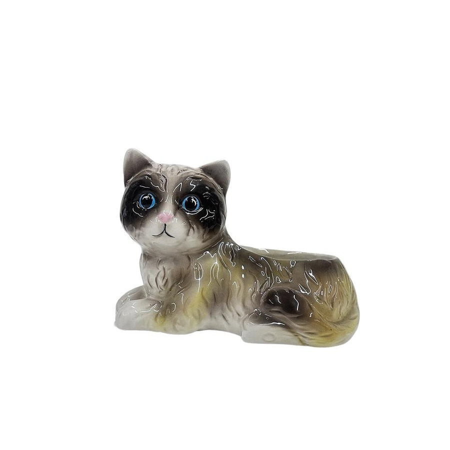 CAT LYING DOWN PLANTER POT