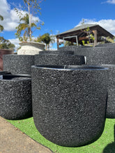 Load image into Gallery viewer, ELLIE PLANTER POT
