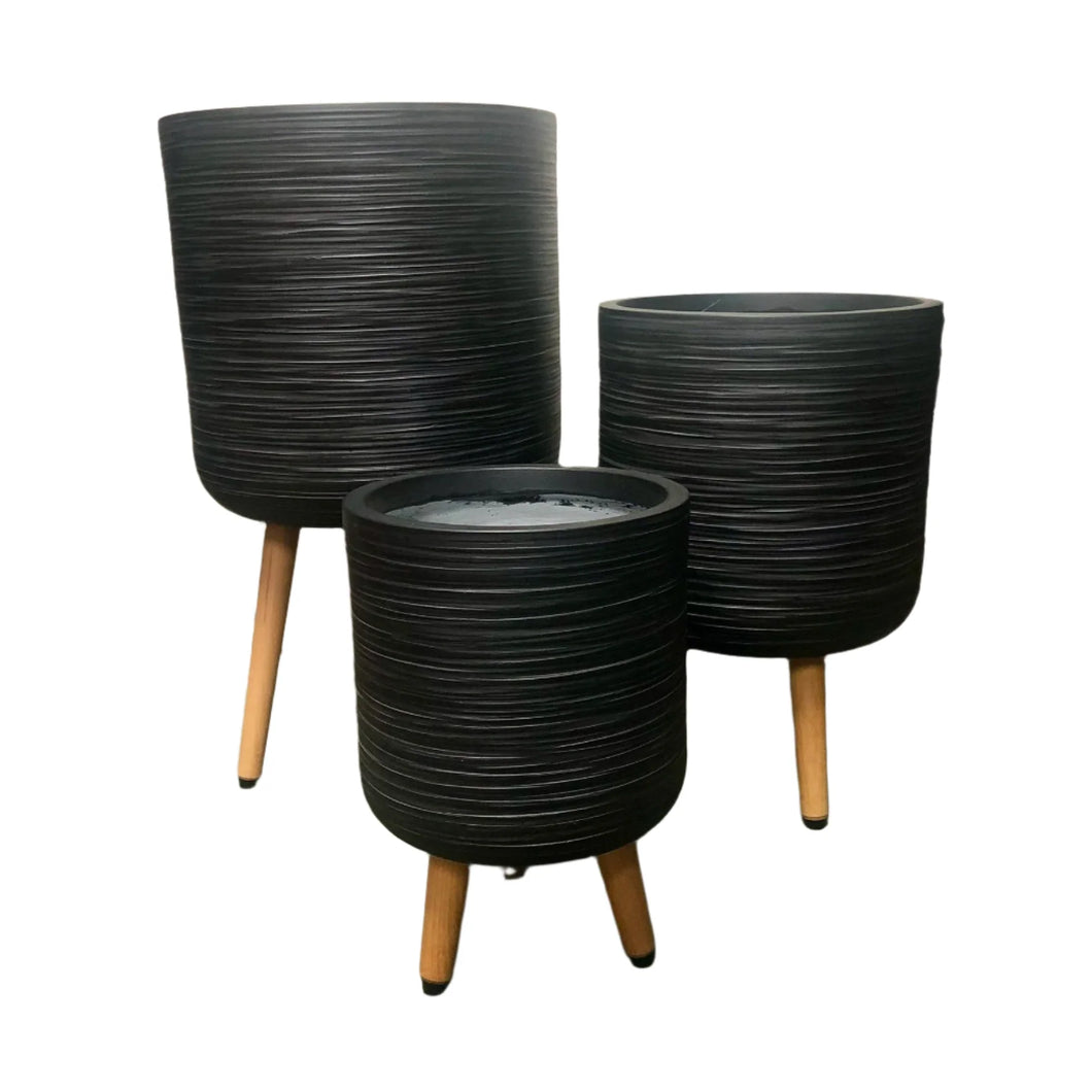 BLACK SIRROCO TRIPOD POT